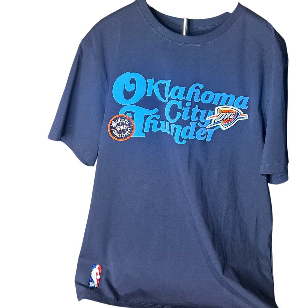 Pro Standard Oklahoma City Thunder tshirt NBA logo patch size 2xl